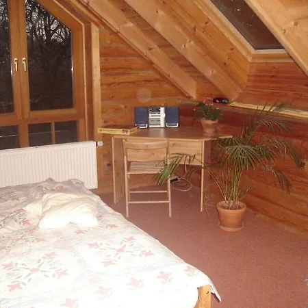 Holzhaus Am See