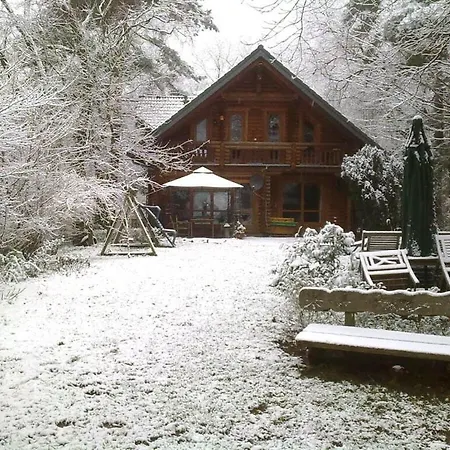 بيت للعطل Holzhaus Am See